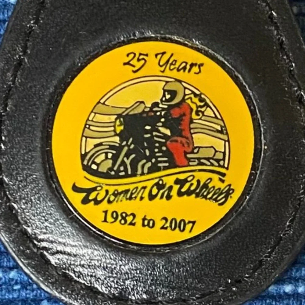 Women On Wheels 25 Years 1982-2007 Keychain Fob Motorcycle Club 49B